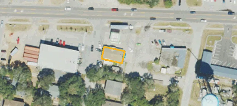 5501 Oak Is Dr