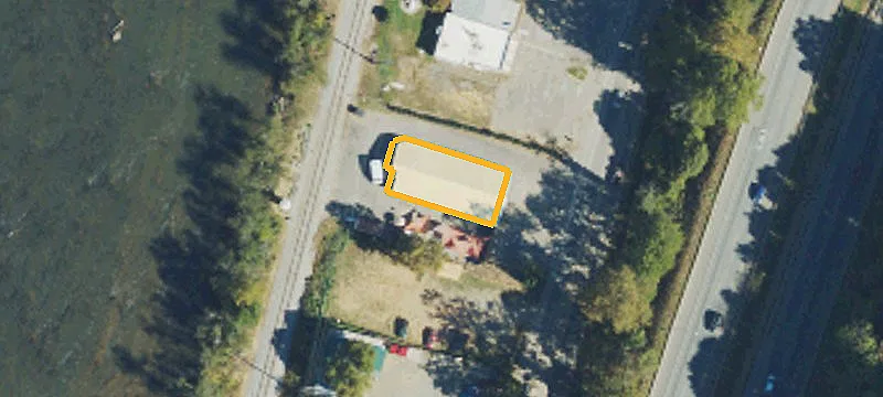 790 Riverside Dr