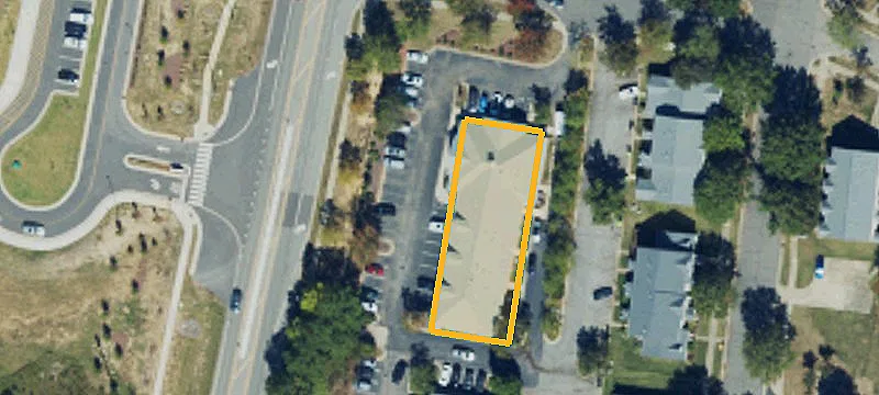 102 Hyannis Dr