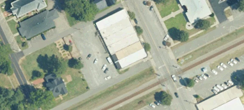 303 Main St