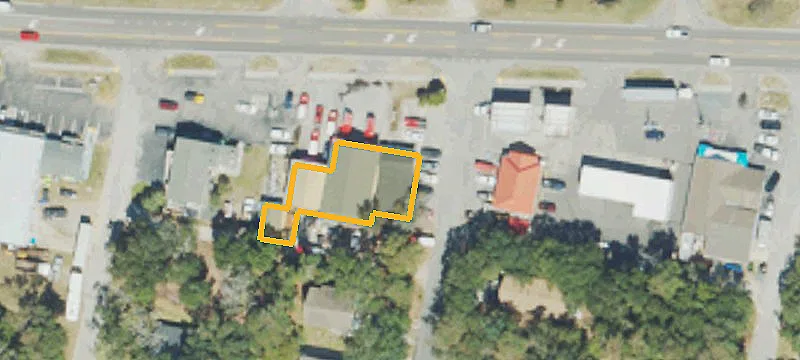 5219 Oak Is Dr