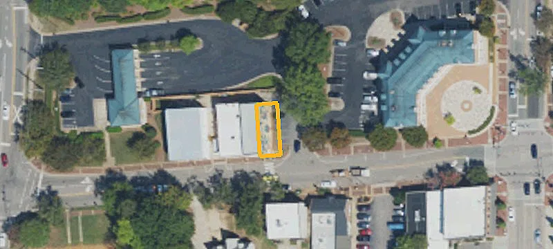 122 Chatham St