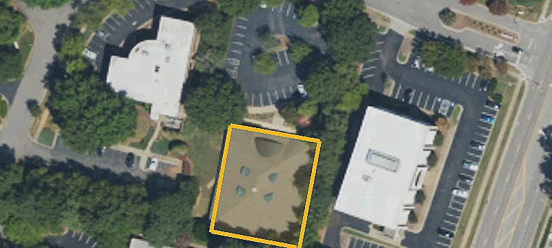111 Commonwealth Ct Ste, Unit 104