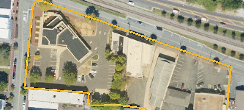 114 Central Ave