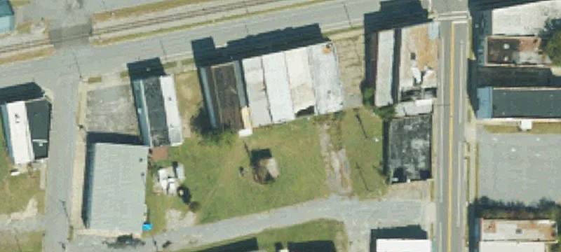 117 Railroad W St