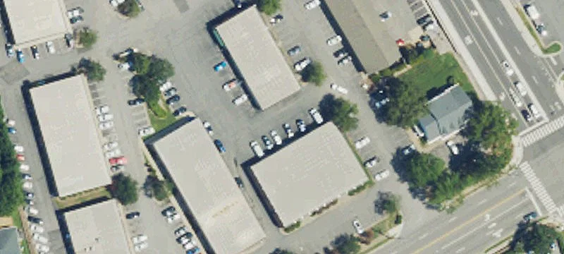 2004 Main St