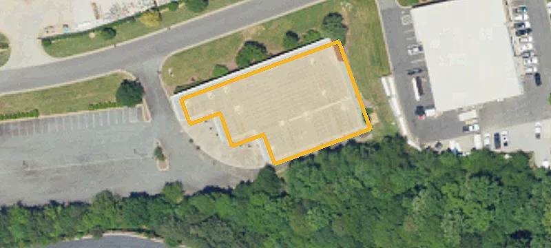140 Raceway Dr