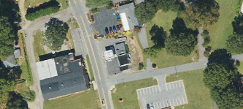 200 Main St