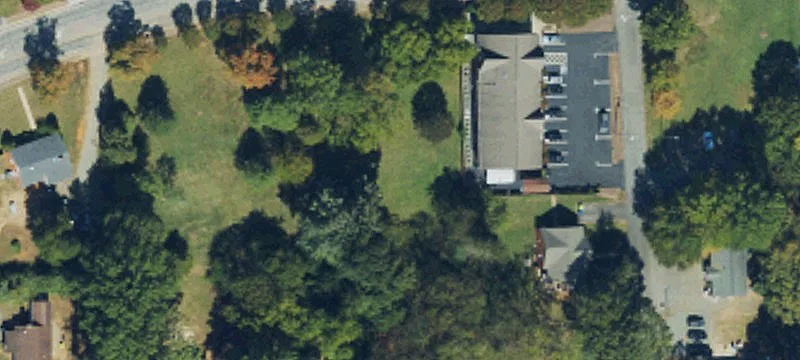 305 Haggard Ave