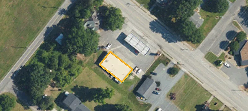 713 Main St