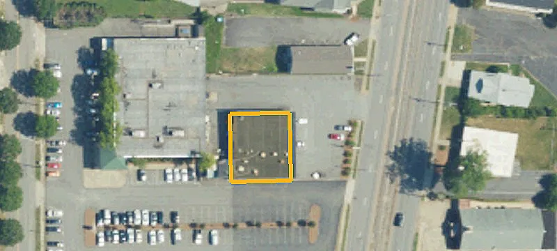 215 Broad St