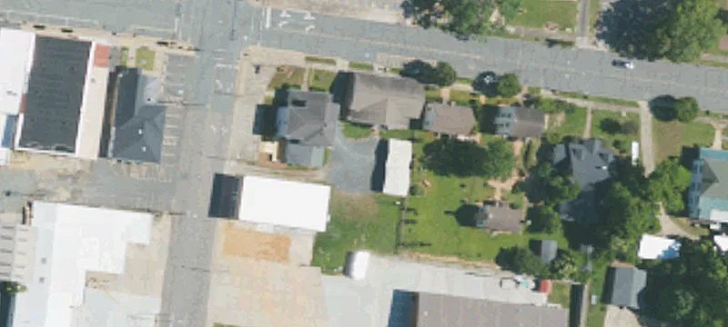 204 Wade St