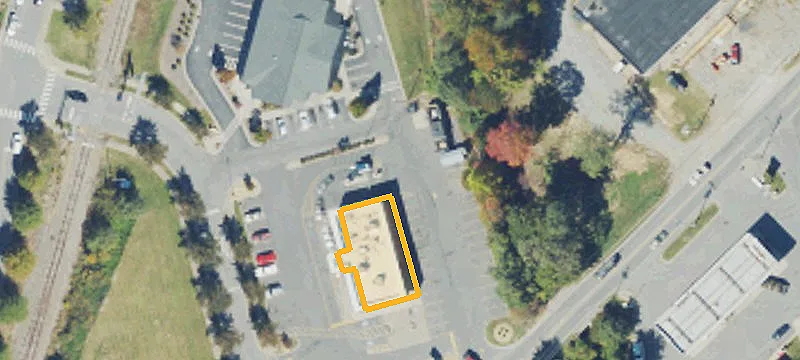2010 Main St