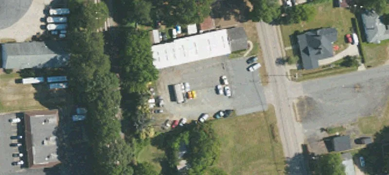 604 Rdg Ave
