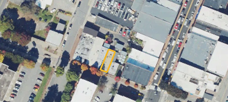 24 Church St