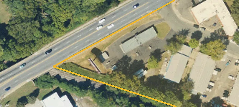 1100 Commercial Ave