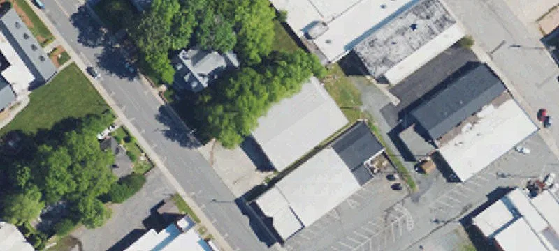 612 Henry St