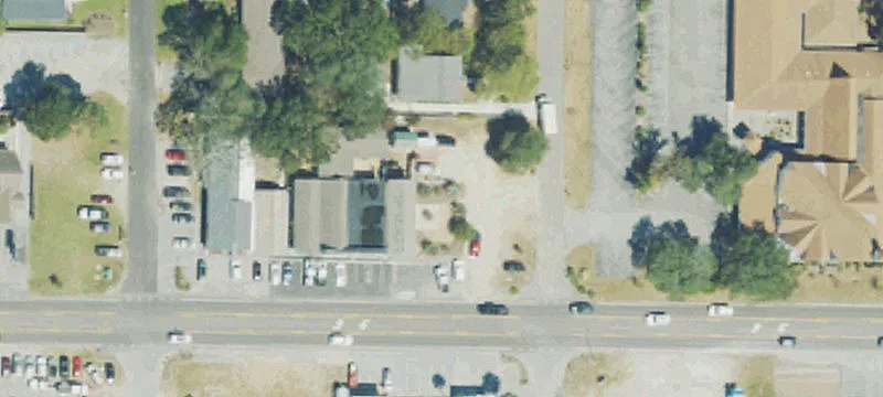 8316 Oak Is Dr