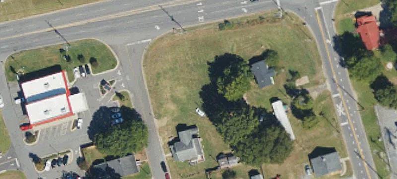 106 Huss Ave