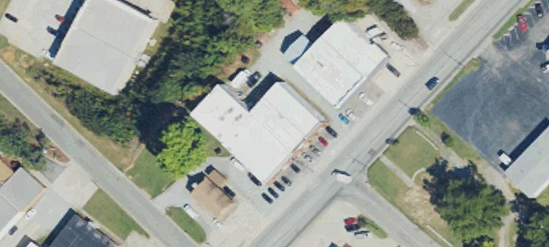 709 Main St