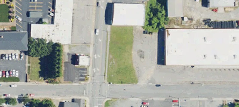 439 Scales St