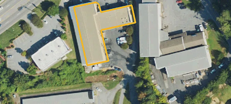 221 Airport Rd