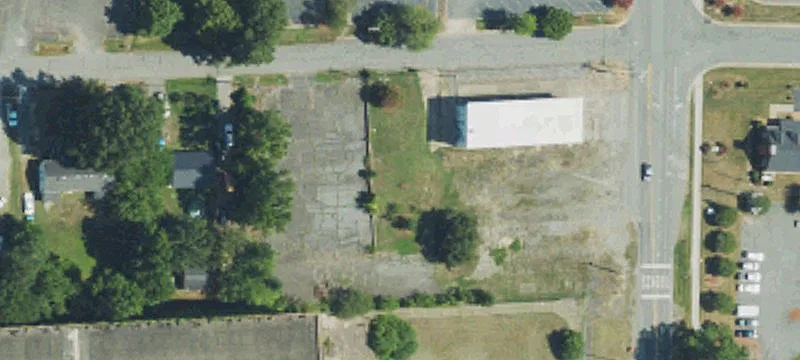 1821 Hilton Rd