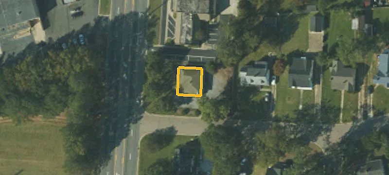 2409 Memorial Dr