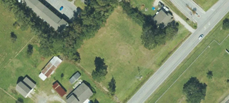 144 Queens Crk Rd