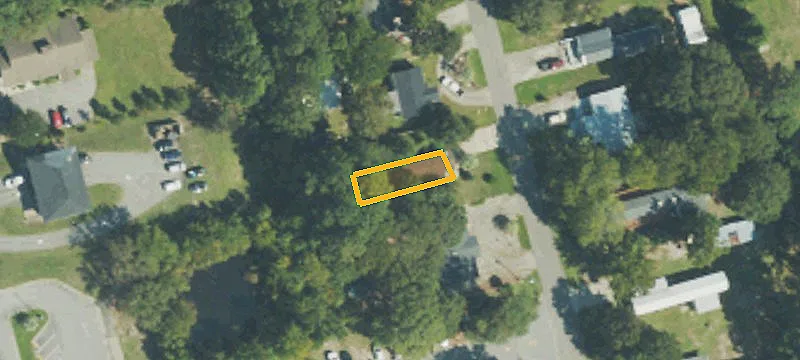 1566 Gate 1st SW