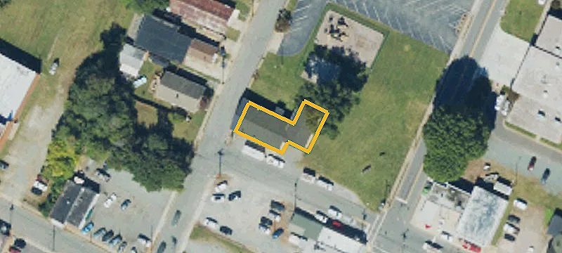 103 Burlington Ave