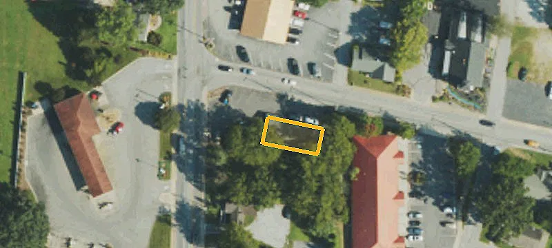 704 Kanuga Rd