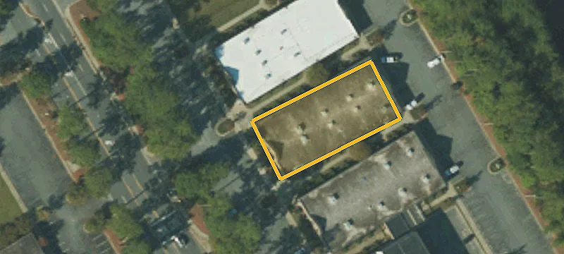 1645 Arlington Blvd