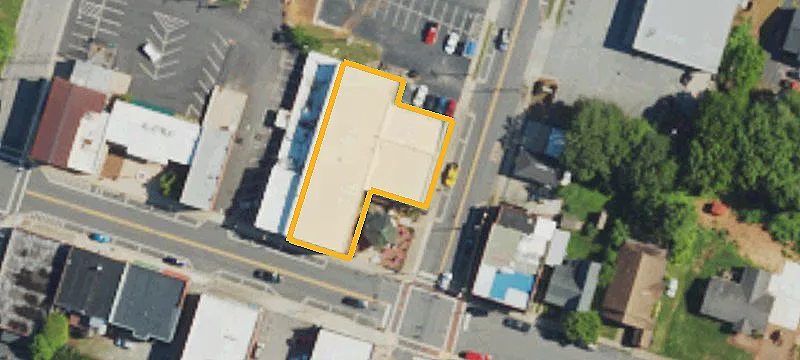 100 Main St