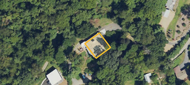 30 Lookout Rd