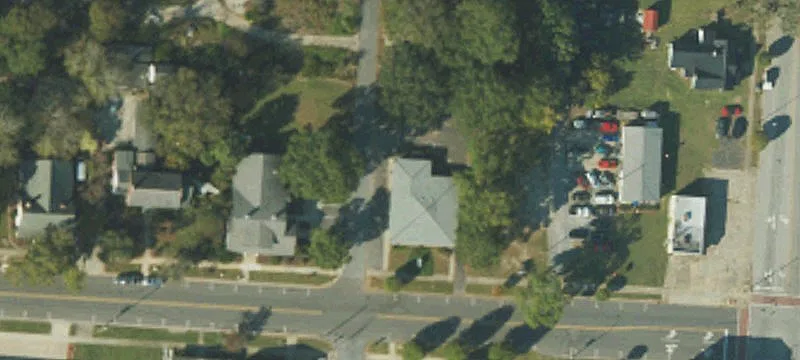 463 2nd St