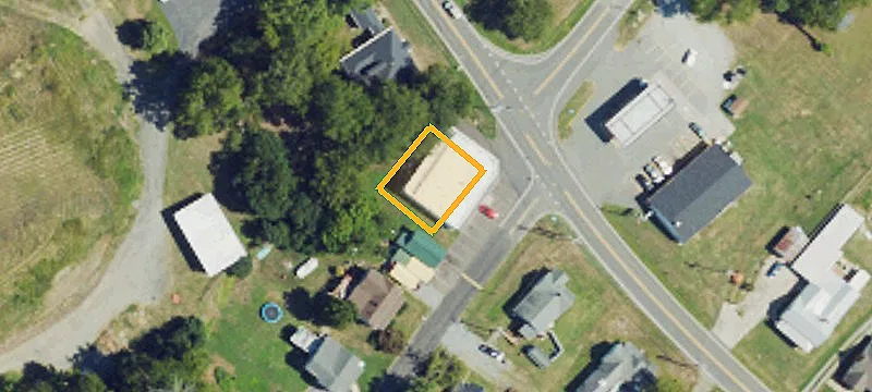1068 Main St