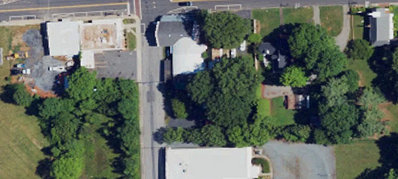 200 Main St