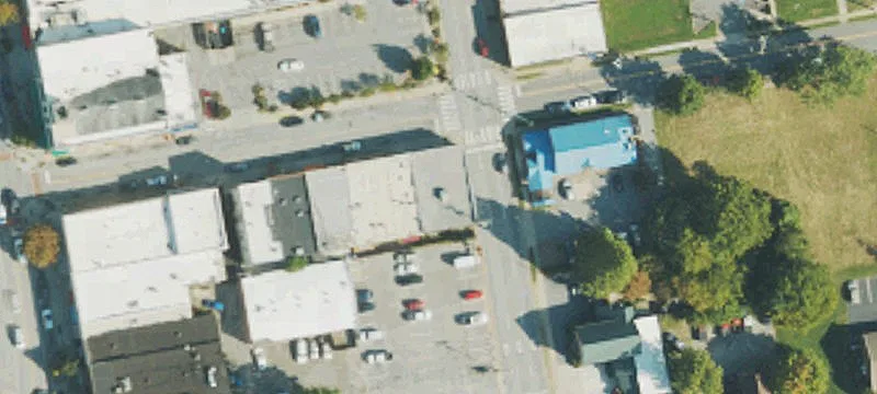 146 3rd E Ave