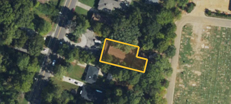 2811 Beechwood Dr