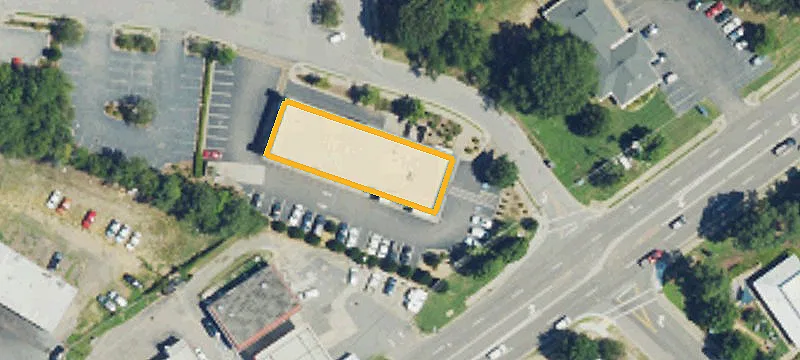 2200 Main St