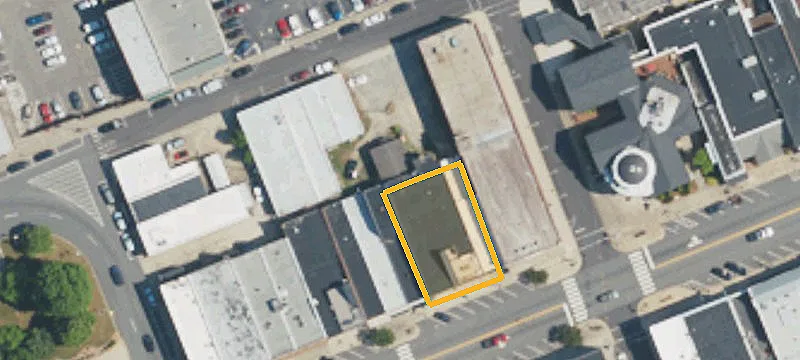 119 Main St