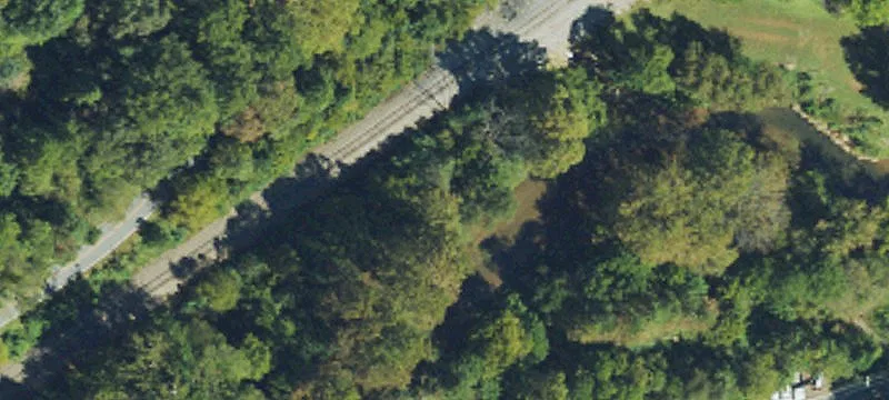 126 Lindsey Rd
