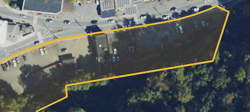 413 Main St