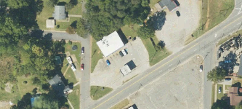 1924 Newton Dr