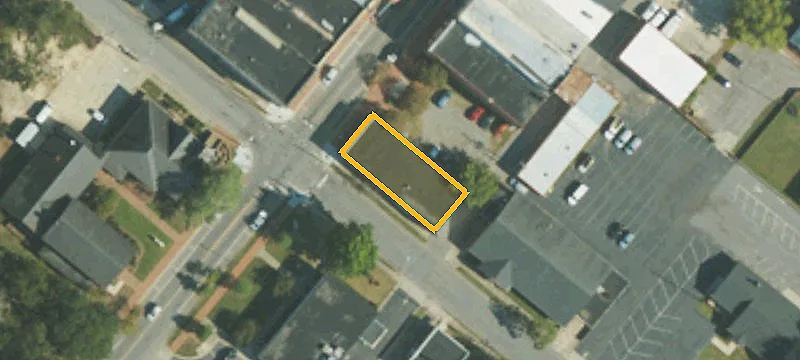 3767 Main St