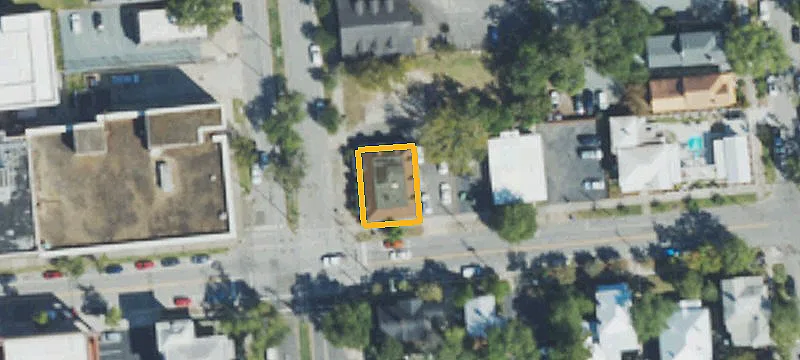 102 5th Ave
