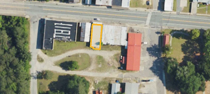 228 Main St