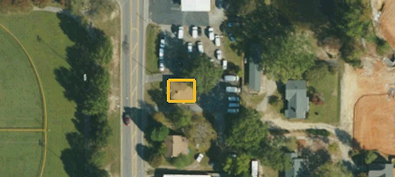 905 Main St