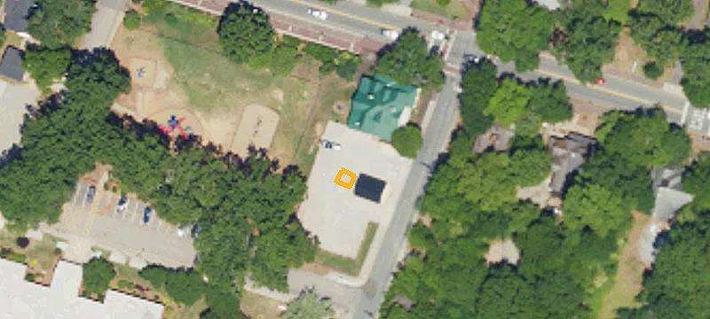 21136 Catawba Ave